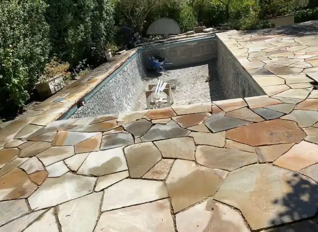 Flagstone patio
